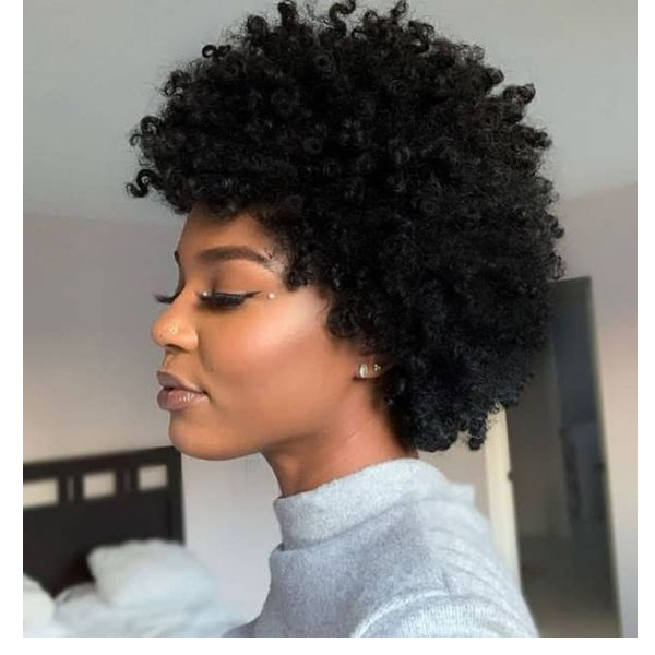 coiffure courte pour femme agee africaine long ou courte