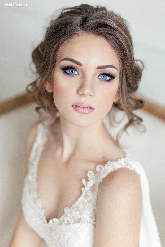 maquillage pour mariée yeux bleus