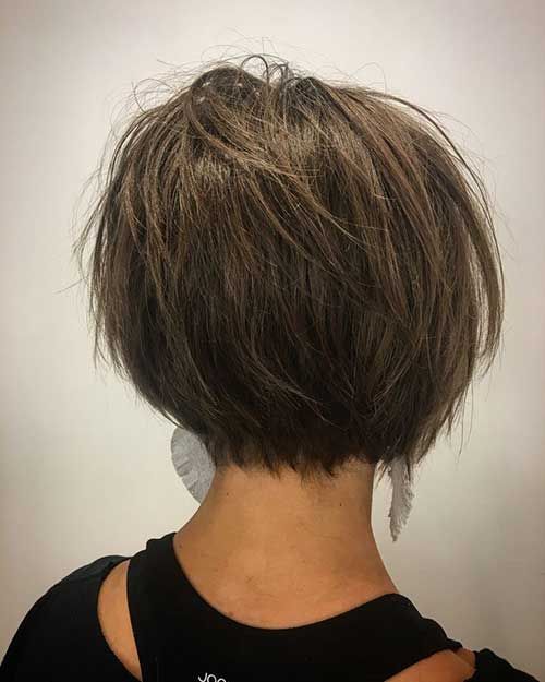 coiffure courte femme tendance 2020 brune