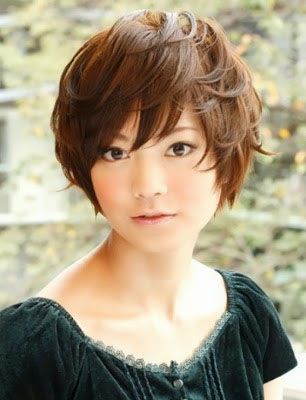 coiffure courte japonaise femme
