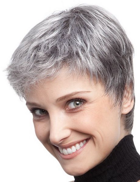 coiffure courte femme sur cheuveux gris